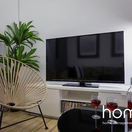 35M² Homm Impressive Apartment In Афіни Екстер'єр фото